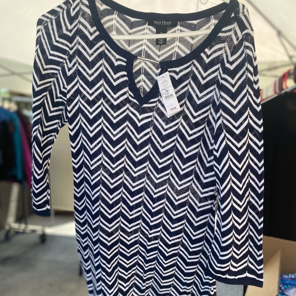 Black house White market NWT sweater blouse